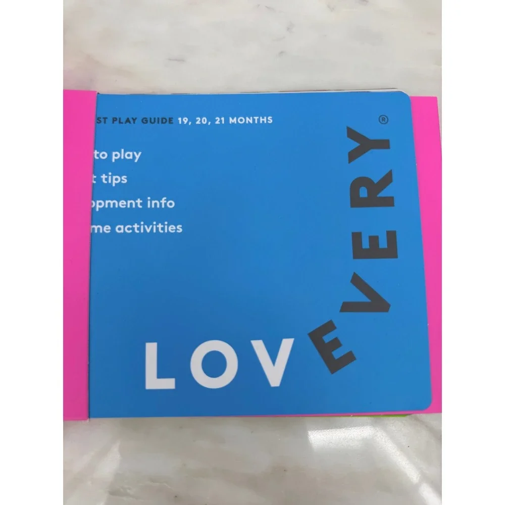 LOVEVERY realist play